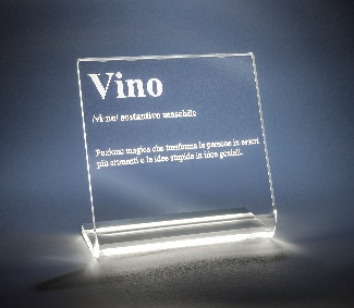 LUCILIO  LAMPADA  VINO